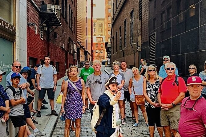 Freedom Trail Experience - The Boston Massacre site and Old State House