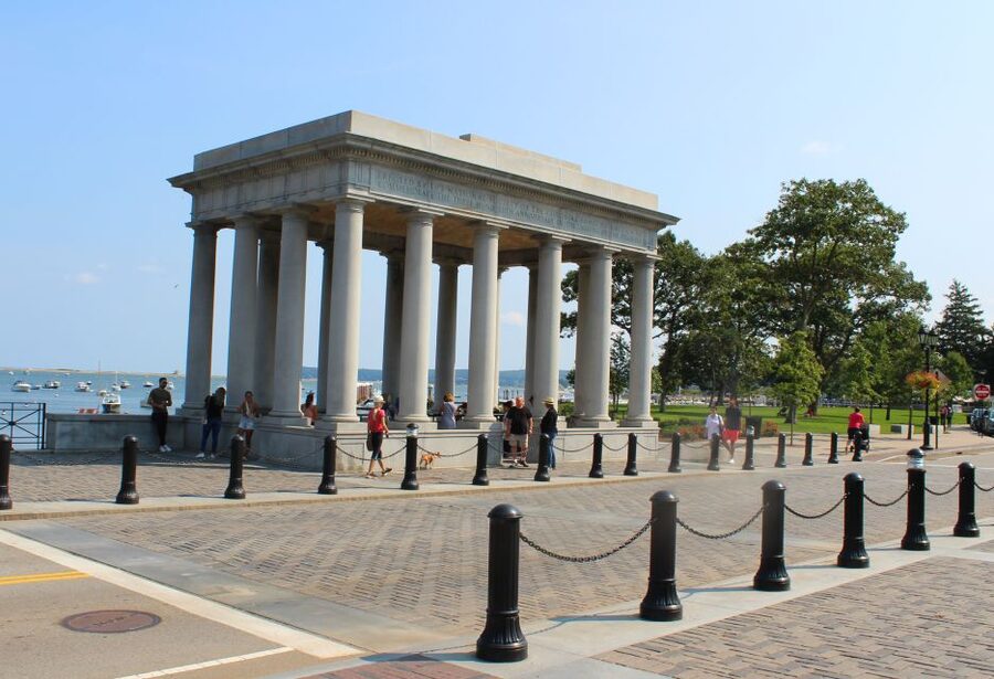 From Boston: Cape Cod and Plymouth Day Tour - Who should book this Cape Cod and Plymouth day tour?