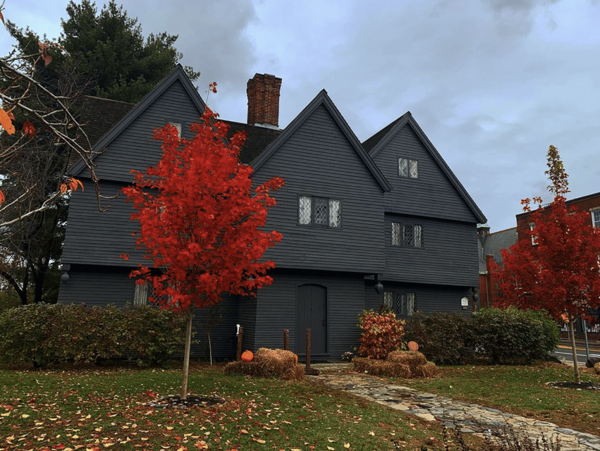 From Boston: Salem Witch Trials History Tour - The Salem Witch Museum and its limits