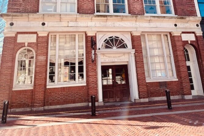 Ghostly Tales of Salem Walking Tour - Downtown Salem, where history and ghost stories meet