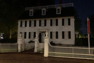 Haunted Footsteps Best Ghost & Paranormal Salem Tour