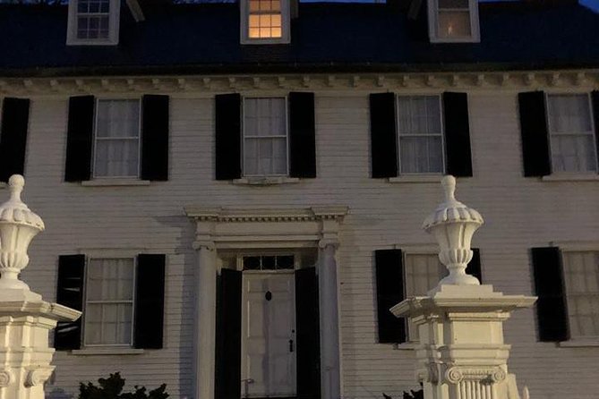 Haunted Footsteps Best Ghost & Paranormal Salem Tour - Gardner Pingree House and a sensational murder