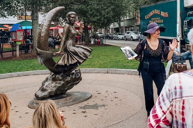 Hauntings, History and Legends Tour in Salem - Key points to know before booking