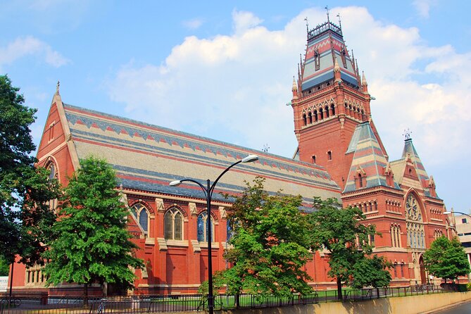 Illustrious Schools: Group Tour of MIT And Harvard - Entering Harvard Yard through Johnston Gate