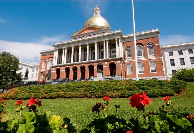 Massachusetts Self-Guided Audio Tour Bundle: 10+ Tours - A Massachusetts trip built from separate pieces