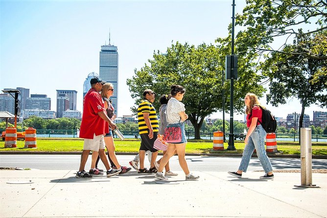 MIT Campus Guided Walking Tour - The Great Dome and MIT’s public face