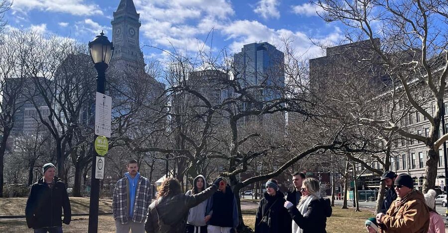 Nicky & Paulie's Tour o' Boston - Copp’s Hill Terrace and the first harbor view