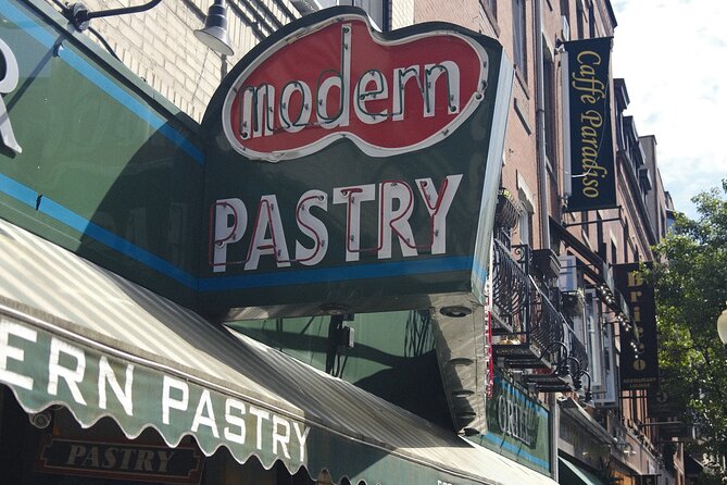 North End Bakery & Cafe Tour - Key points at a glance