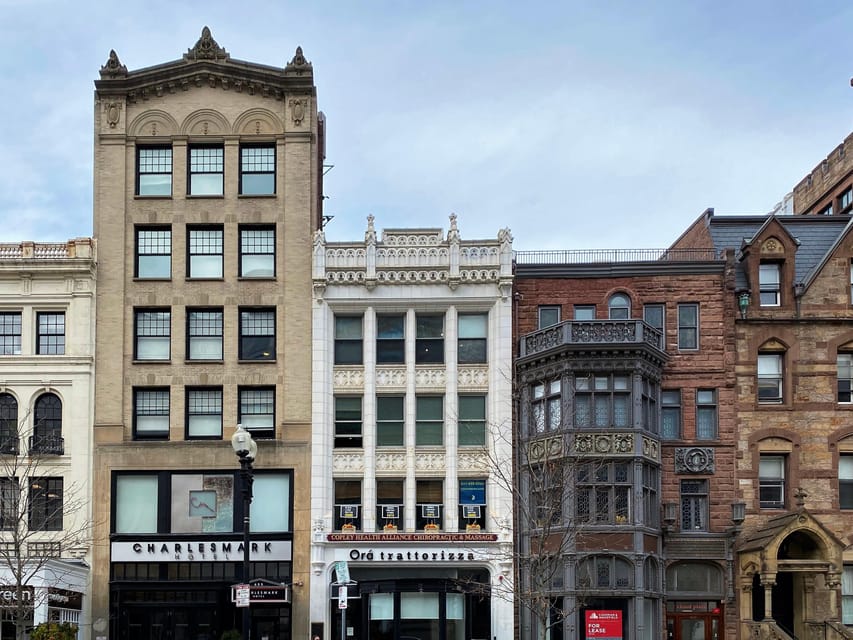 Old Boston: Beacon Hill & Back Bay Walking Tour in French - Copley Square and Boston’s church architecture