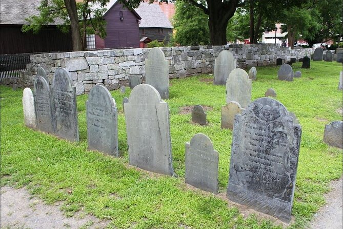 Private Day Trip to Salem and Hammond Castle from Boston - Houdini Way and the Bewitched statue