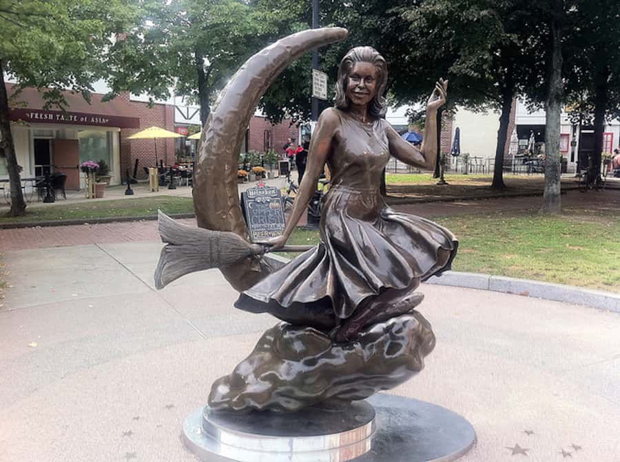 Salem: Hocus Pocus Movies and More Tour - Why Salem makes a fine movie set
