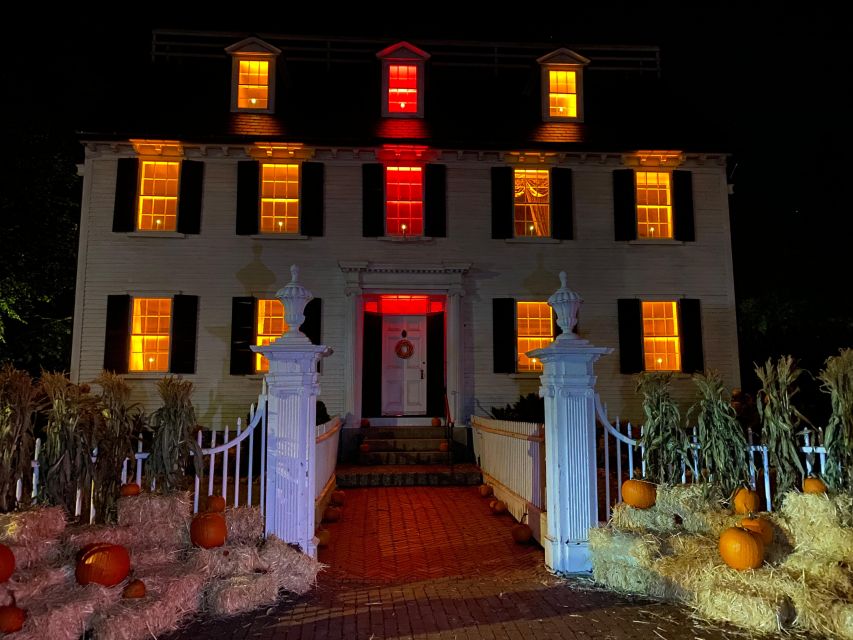 Salem, MA: History and Hauntings Guided Walking Tour - Ropes Mansion and Garden