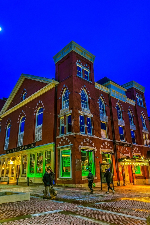 Salem, MA: Mysteries & Murder Guided Walking Tour - Salem after dark, with murder at the center