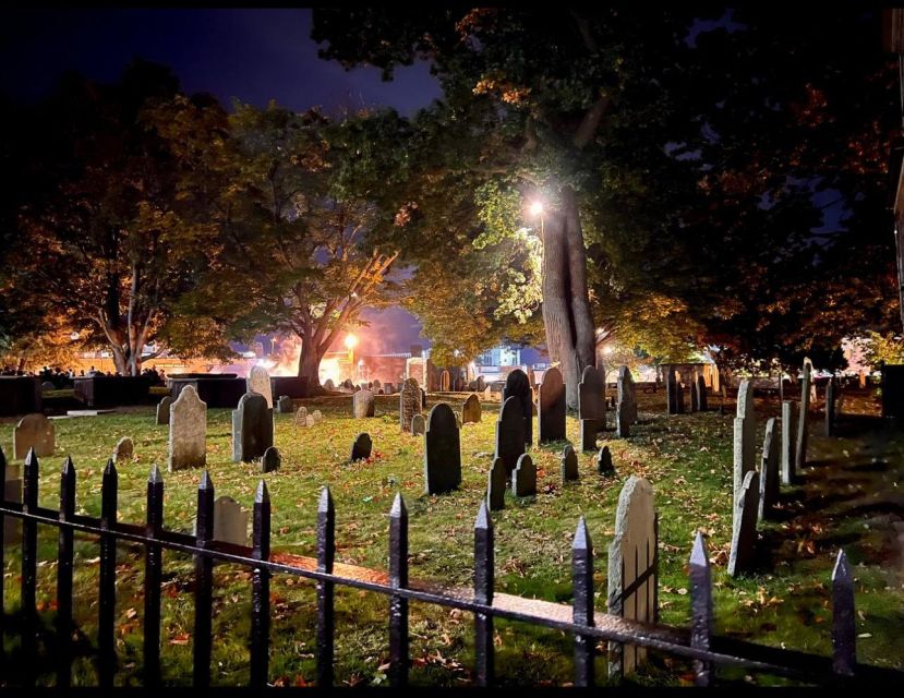 Salem, MA: Mysteries & Murder Guided Walking Tour - Finishing at the Burying Point