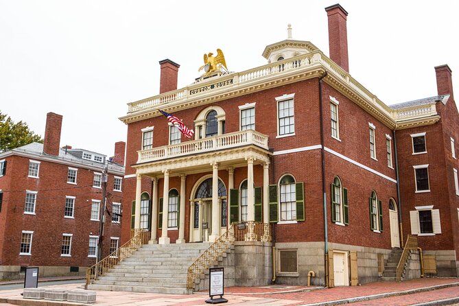 Salem Merchants and Mansions Guided Architecture Walking Tour - Salem Common, Hocus Pocus, and the changing city