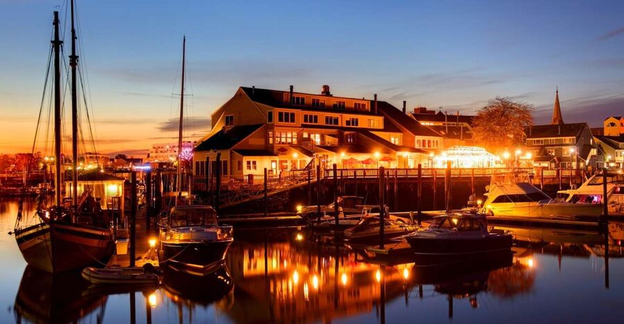 Salem: Requiem for Salem Walking Ghost Tour - The former Red Light District brings a different kind of darkness