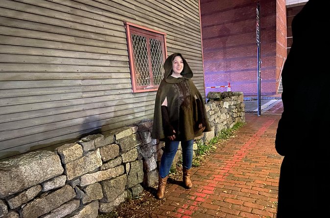 Salem's Spooky Spectres Walking Ghost Tour - Town Hall, Joshua Ward House, and downtown tales