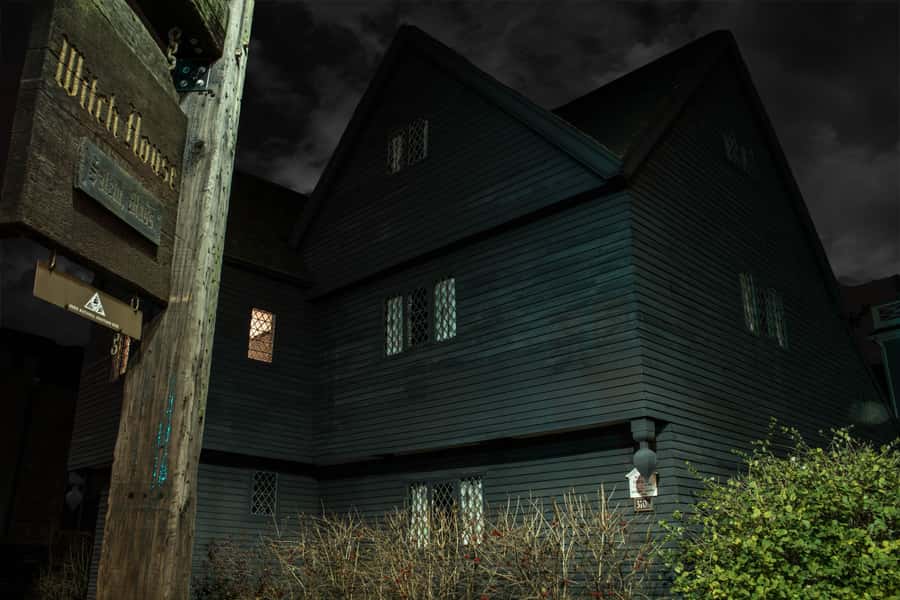 Salem: Ultimate Dead of Night Walking Ghost Tour - Salem after dark, with a lantern in front of you