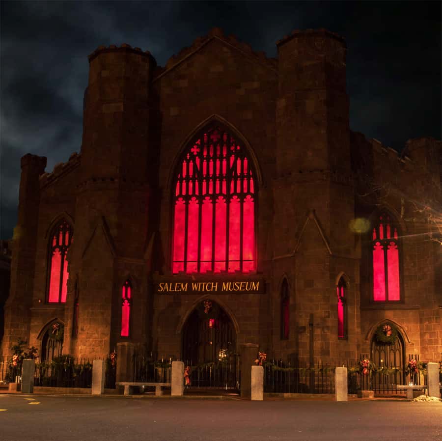 Salem: Ultimate Dead of Night Walking Ghost Tour - The speakeasy-turned-liquor store
