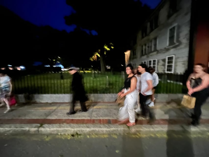 Salem: Vampires and Ghosts Walking Tour with Haunted Objects - Why this Salem ghost walk feels different