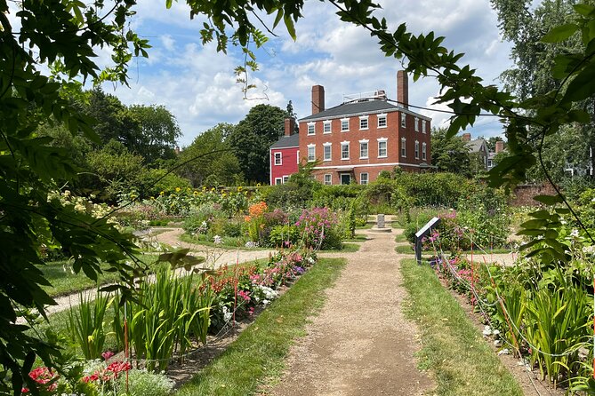Salem Witch Tour from Boston by Train with Museum Tickets - Should you book the Salem Witch Tour from Boston?