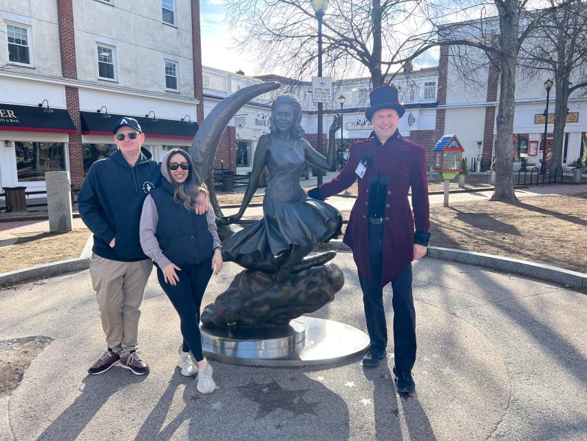 Salem: Witch Trial History and Salem Haunts Walking Tour - McIntire and Washington Square: architecture as context