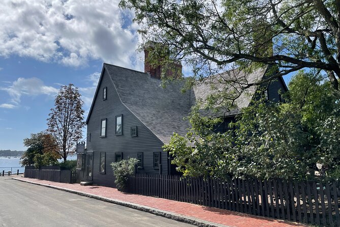 Self Guided Audio Tour 'Hawthorne's Haunts' Haunted Walking Tour Salem - Bung Hole Liquor Store and layers of old Salem