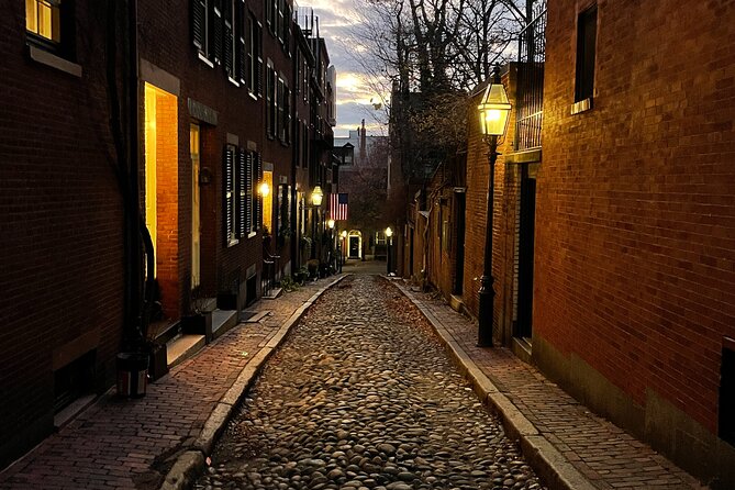 Self-Guided Boston Christmas Tour - A Short Christmas Walk Through Central Boston
