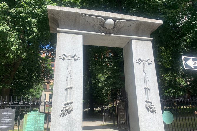 Self Guided "Historic Boston Downtown Freedom Trail" Audio/GPS Walking Tour - How the app works in real life