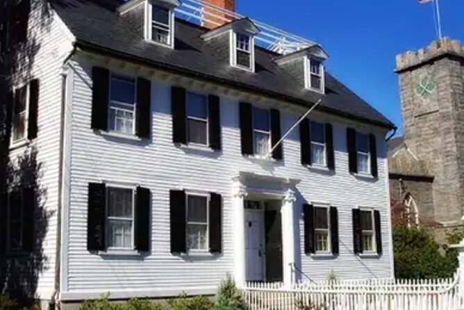 The Ghosts of Salem Walking Tour - Meeting at Old Town Hall at 8:00 pm